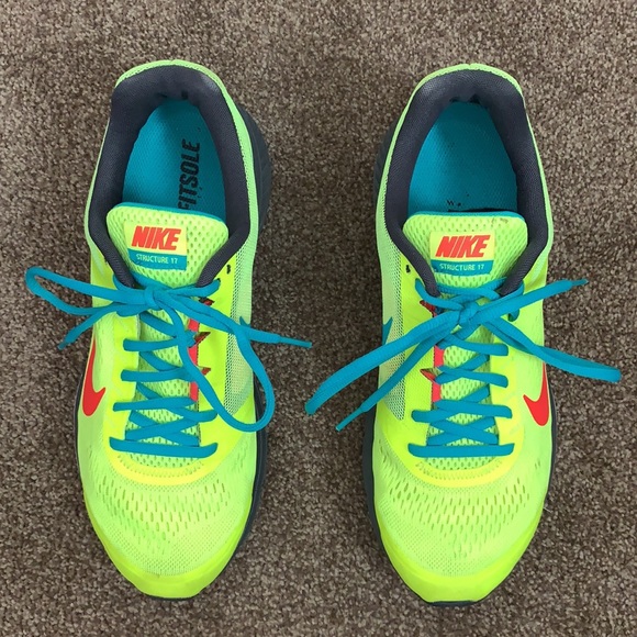 Nike Structure 17 Running Shoes - Picture 2 of 7